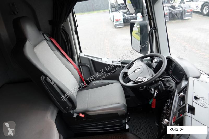 Traktor Renault T 480