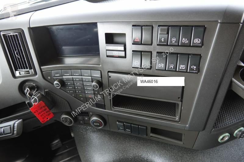 Tahač Volvo FMX 430 / HYDRAULIKA / NISKA KABINA...