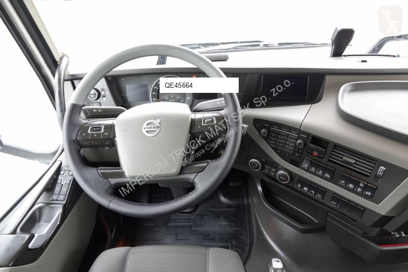 Tahač Volvo FH 500 / NISKA KABINA / HYDRAULIKA...