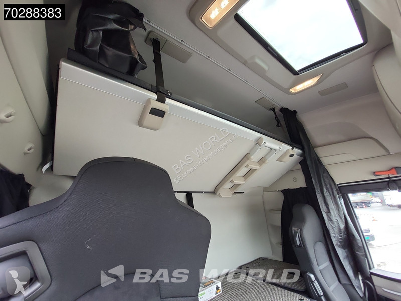 Trekker Iveco S-Way 580 4X2 2x Tanks ACC...