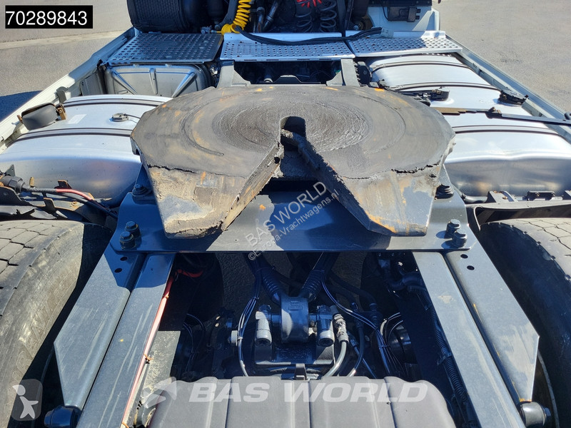 Tahač Iveco 510 4X2 Retarder 2xTanks Xenon...