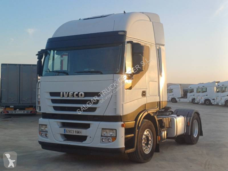 Traktor Iveco