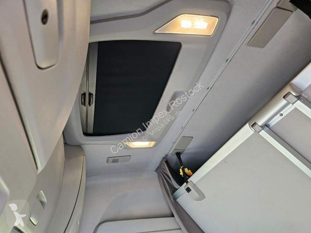 Trattore Stradale Iveco 460 CNG, 2 Kreis-Hydr.,...