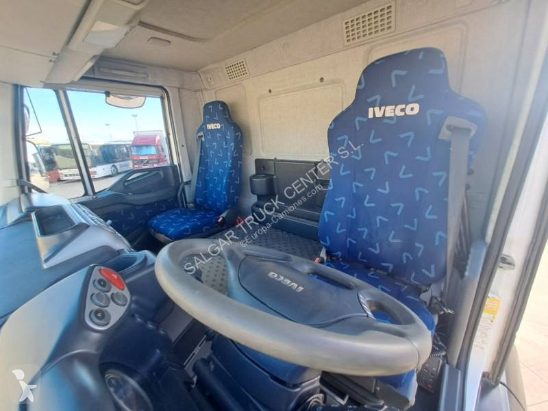 Traktor Iveco