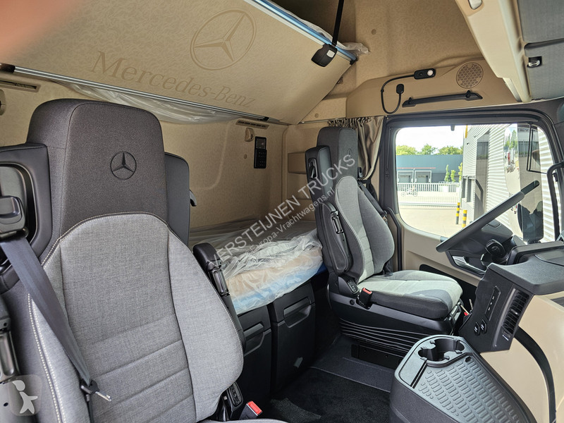 Trekker Mercedes ACTROS 2548 / GIGASPACE /...