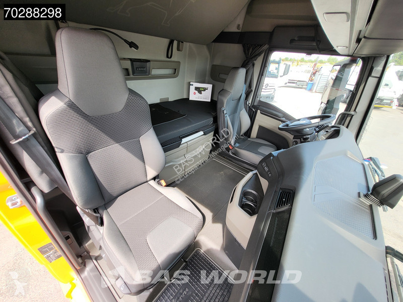 Cabeza tractora MAN TGX 4X2 NEW! Mega GM...