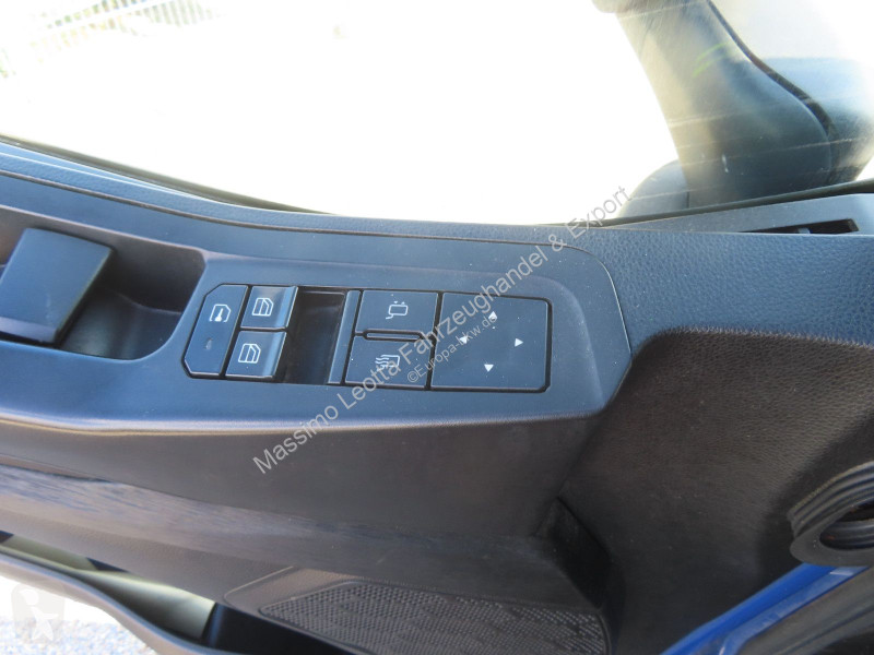 جرار Iveco S-Way 480 Intarder FZ.21