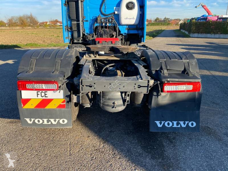 جرار Volvo
