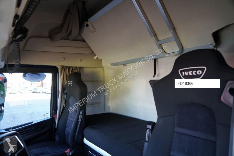 Влекач Iveco S-Way 460