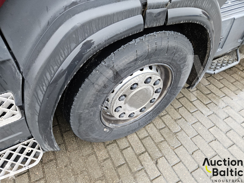 جرار Scania R 440  4X2 MEB