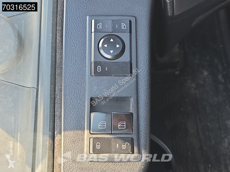 جرار Mercedes 1843 4X2 ClassicSpace Retarder