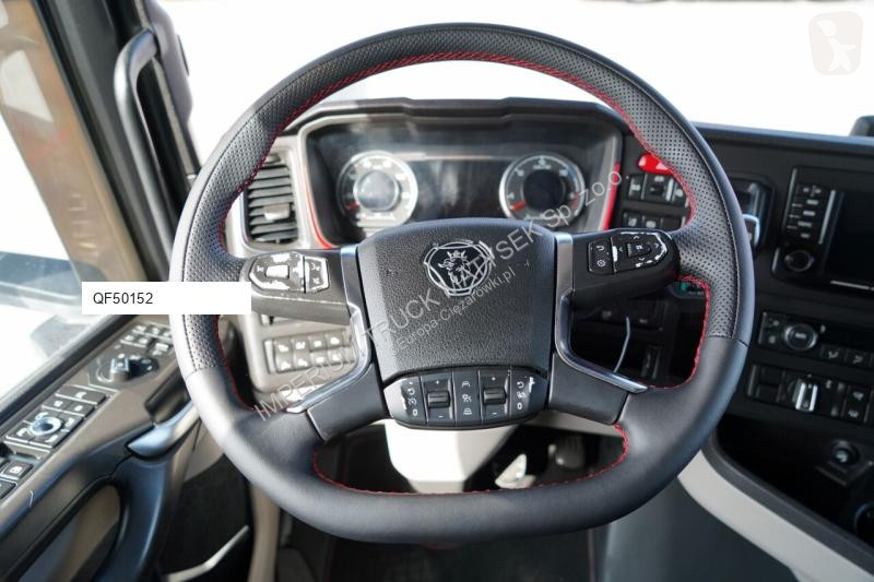 جرار Scania S 580 / V8
