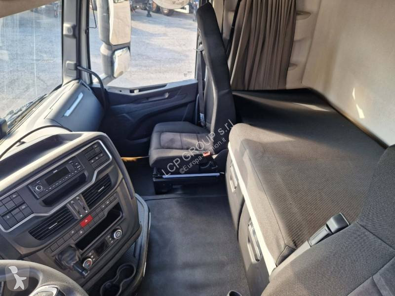 جرار Iveco