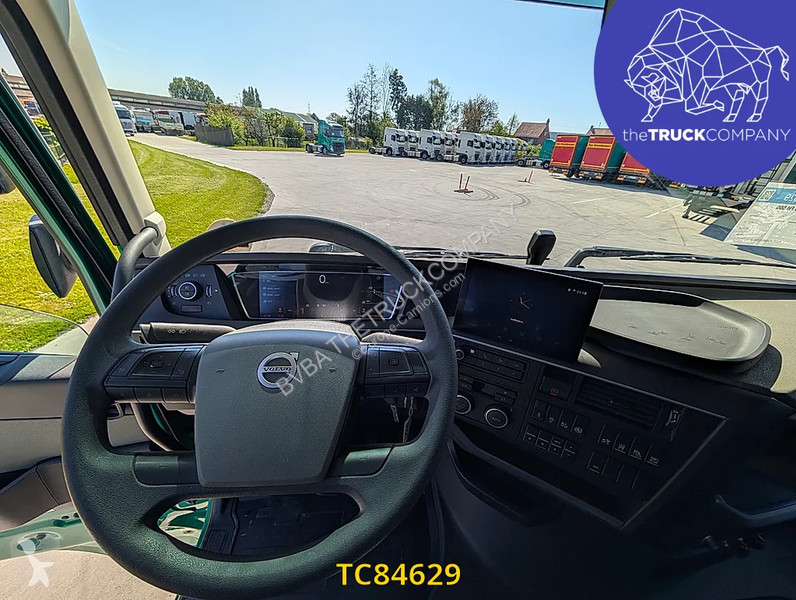 جرار Volvo 500