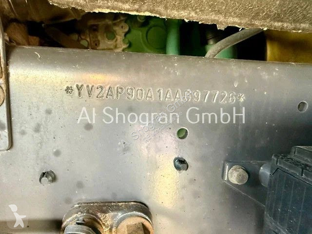 جرار Volvo 16700 Globetrotter...