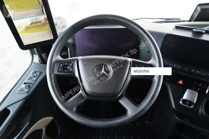 جرار Mercedes 1845