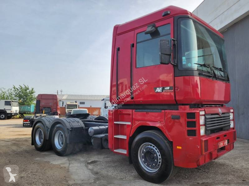 جرار Renault