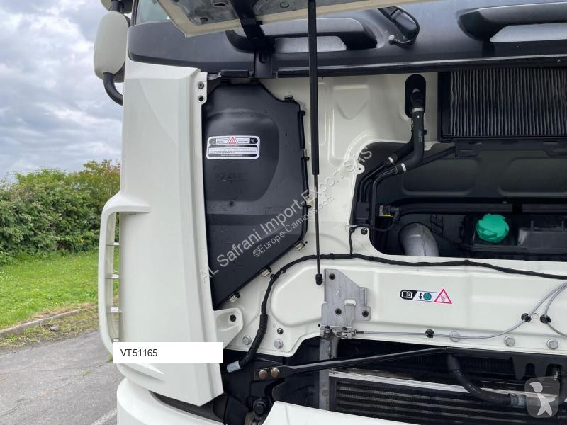 Tracteur DAF 530