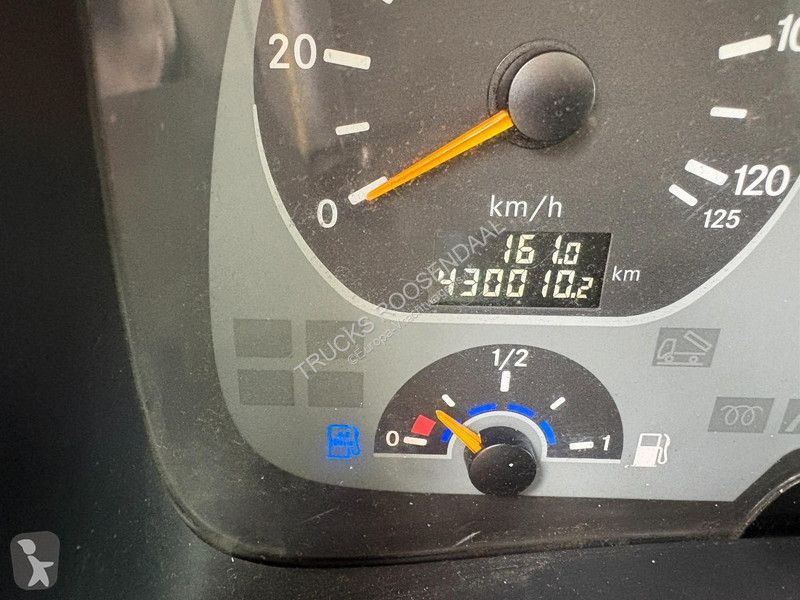 جرار Mercedes 2051 + 4X4 + V8 ENGINE +...