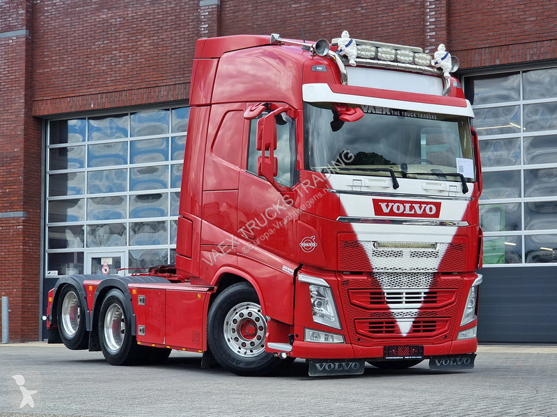 جرار Volvo 13540 Globetrotter 6x4 - Lift axle -...