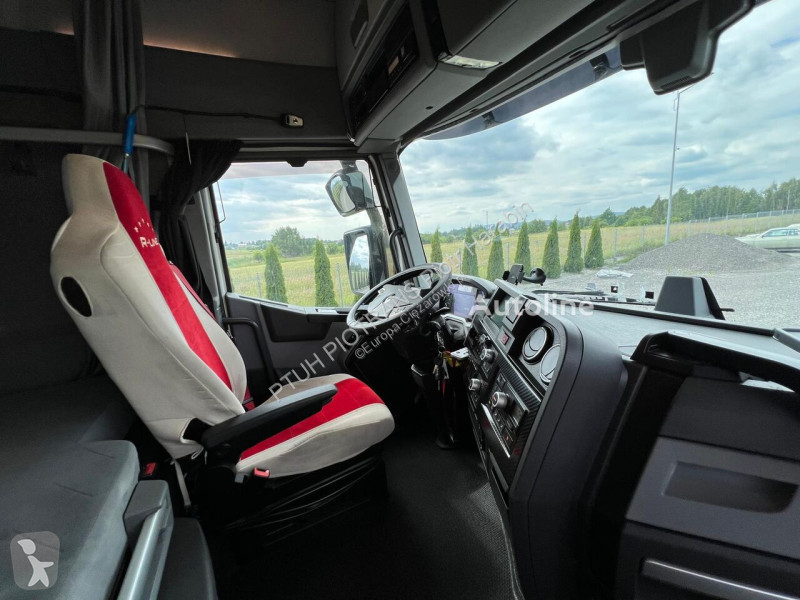 Влекач Renault T520/ HIGH CAB/ MODEL 2021/...