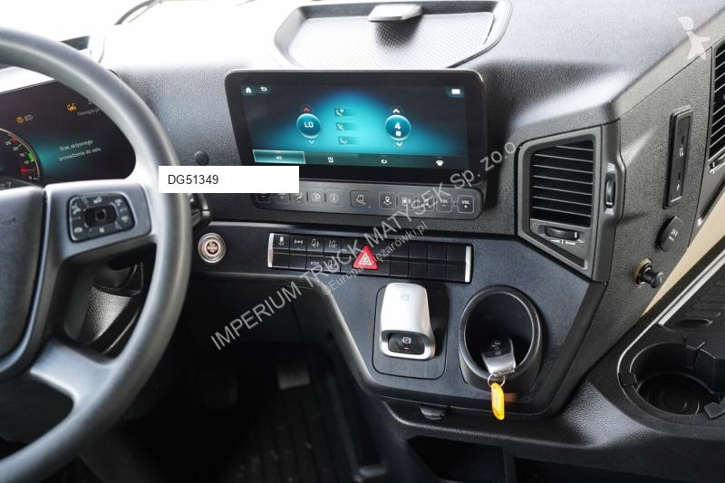 جرار Mercedes ACTROS 1845