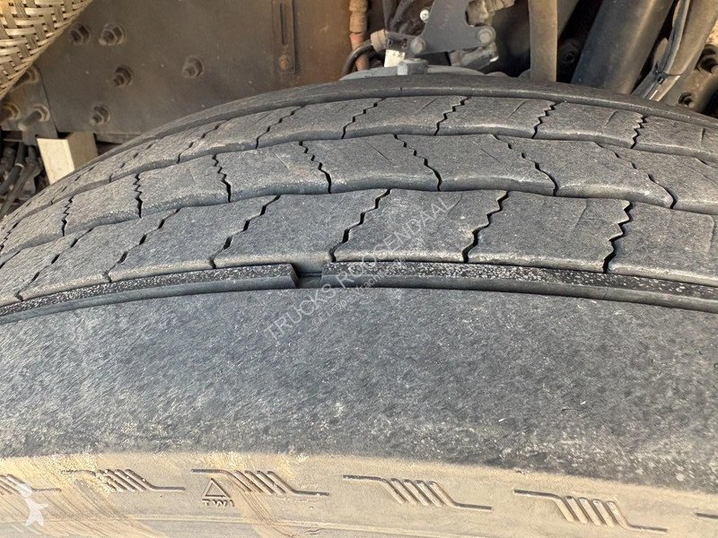 جرار Volvo 460 + SMARTTACHO + PERFECT CONDITION...