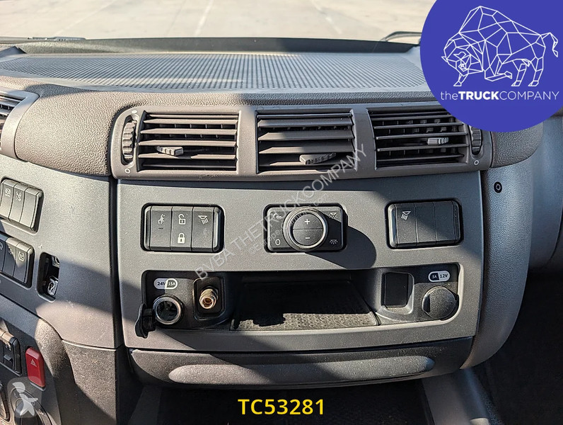 جرار DAF 320 Electric