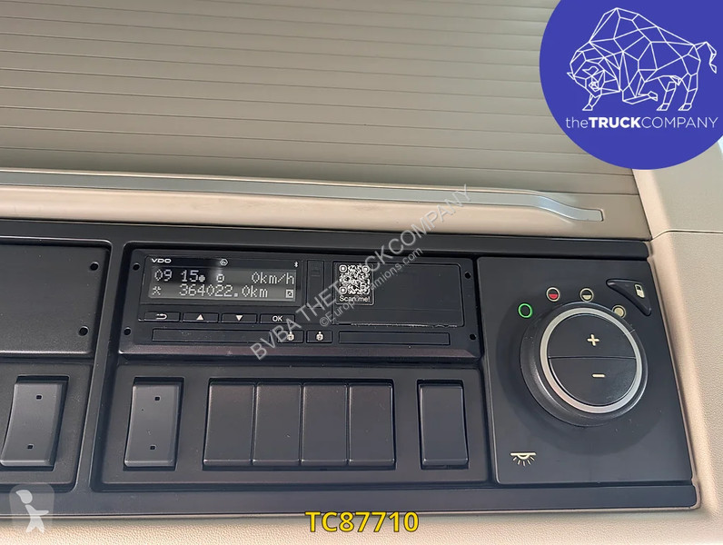 جرار Volvo 500