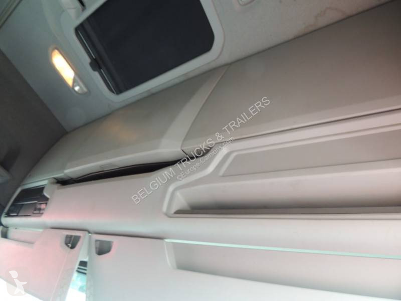 جرار Scania