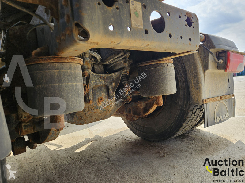 جرار MAN 18.440 4X4H BLS