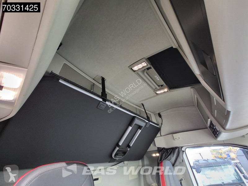 جرار Volvo 500 4X2 VEB+ 2xTanks I-ParkCool