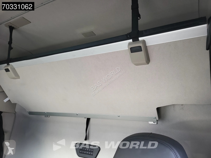 جرار Iveco X-Way 570 6X4 Retarder Standklima...