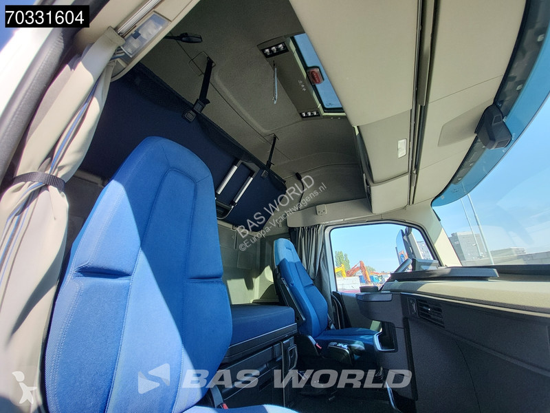 جرار Volvo 500 4X2 XL 2xTanks I-ParkCool Navi ACC