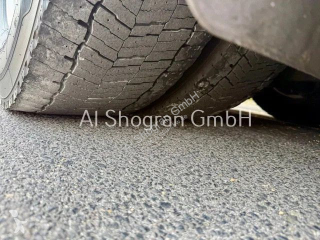 جرار Volvo 500 Globetrotter/Voll...