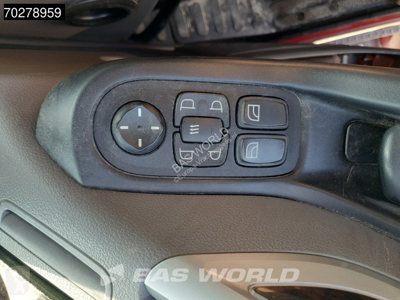 جرار DAF 530 4X2 Engine problem! Missing parts...