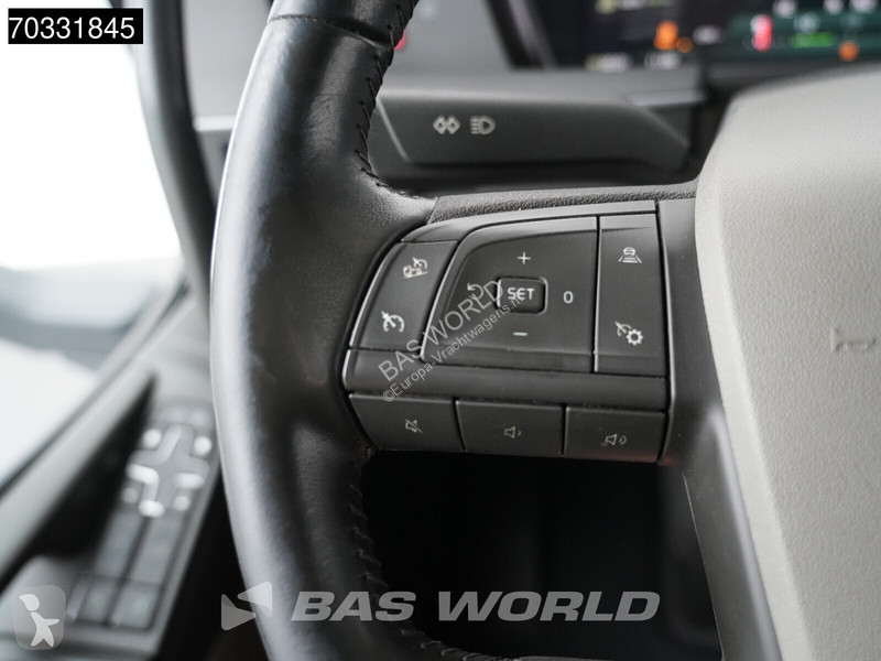 جرار Volvo 500 4X2 XL 2x Tanks Standklima ACC APK