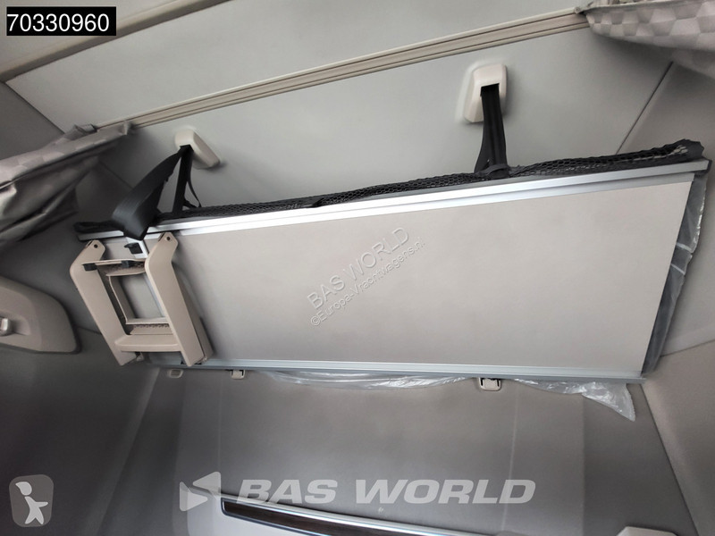 جرار DAF + 530 4X2 Retarder 2x Tanks ACC...