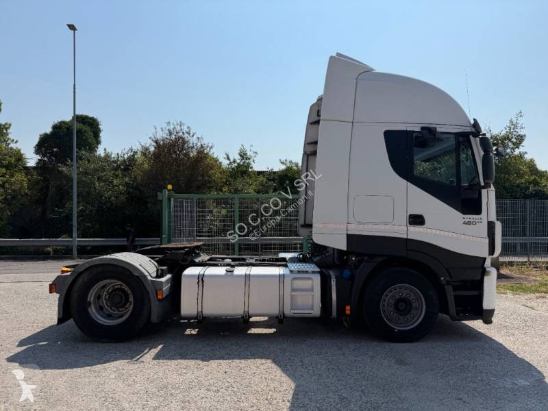 Cabeza tractora Iveco