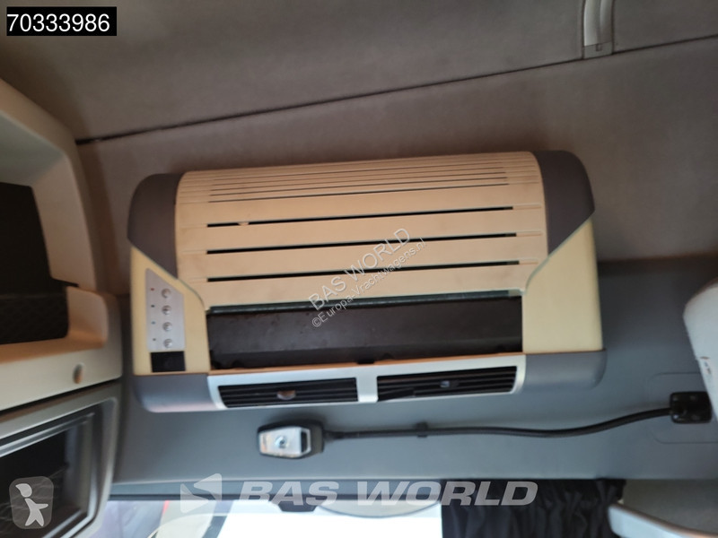 Cabeza tractora Renault T 460 6X2 SleeperCab...