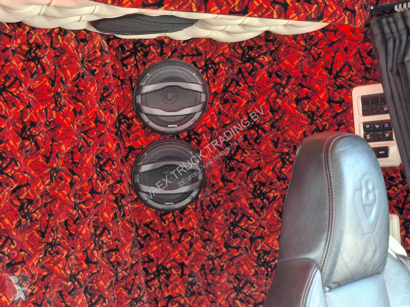 Cabeza tractora Scania R650 V8 NS Highline 6x2...