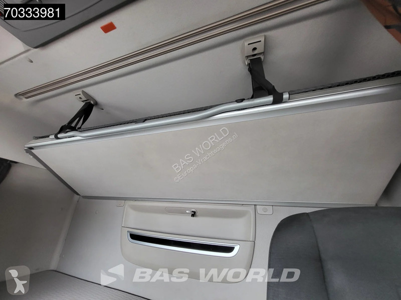 Trekker DAF XF  4X2 SC Standklima Hydraulic ACC...