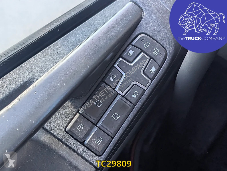 Trekker Volvo 500