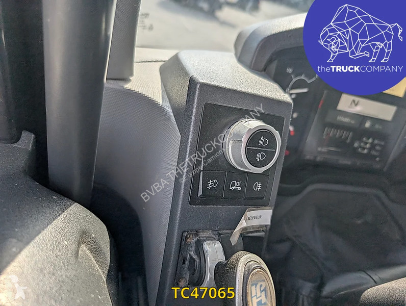Trekker Renault C 520