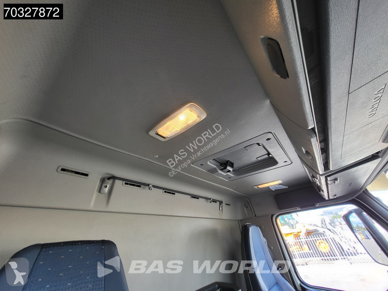 Cabeza tractora Volvo FM 300 4X2 APK 03-2027...