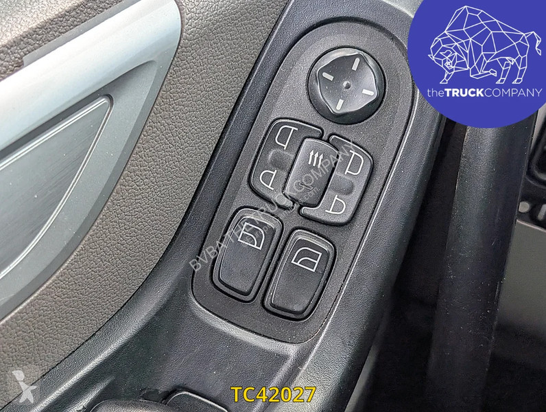 Nyergesvontató DAF 530