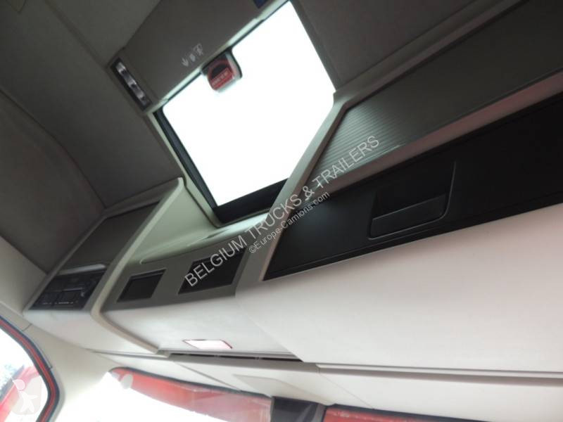Cabeza tractora Volvo 500 Globetrotter XL