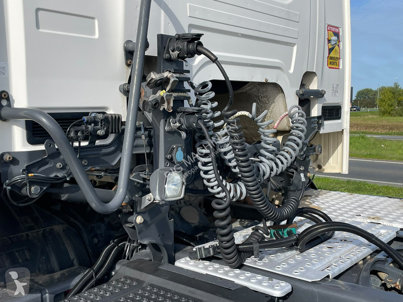 Тягач Scania 450 A4X2NA