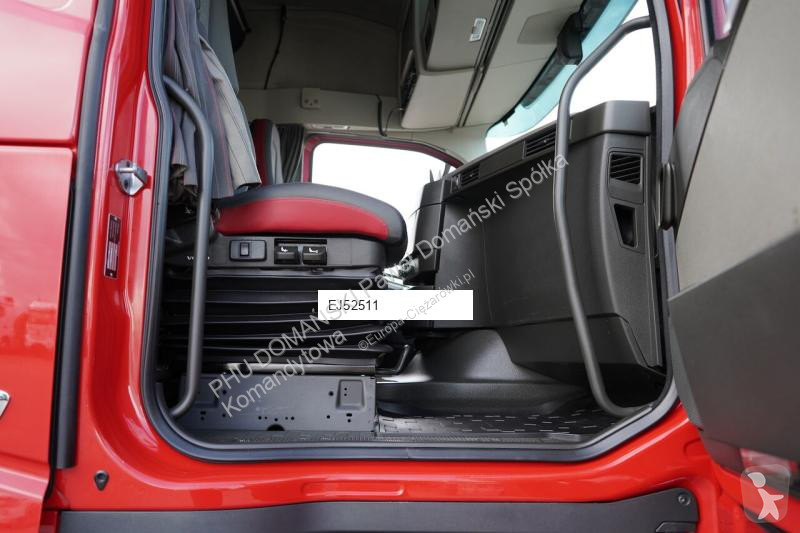 Тягач Volvo FH / 460 / EURO 6 / ACC / GLOBETROTTER