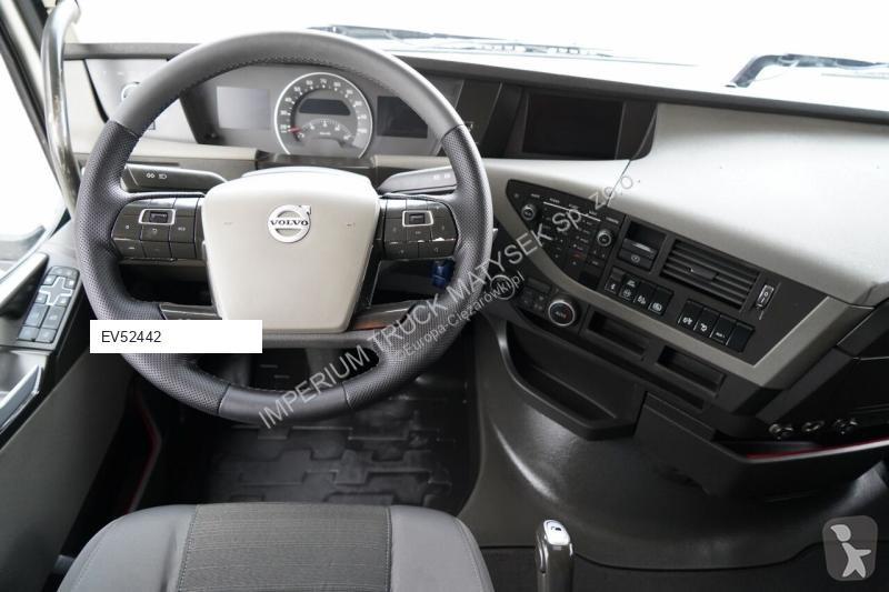 Тягач Volvo FH 500